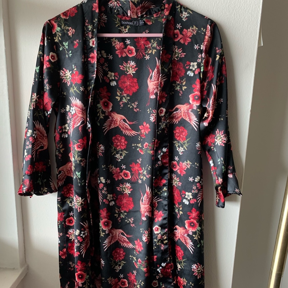Boohoo kimono